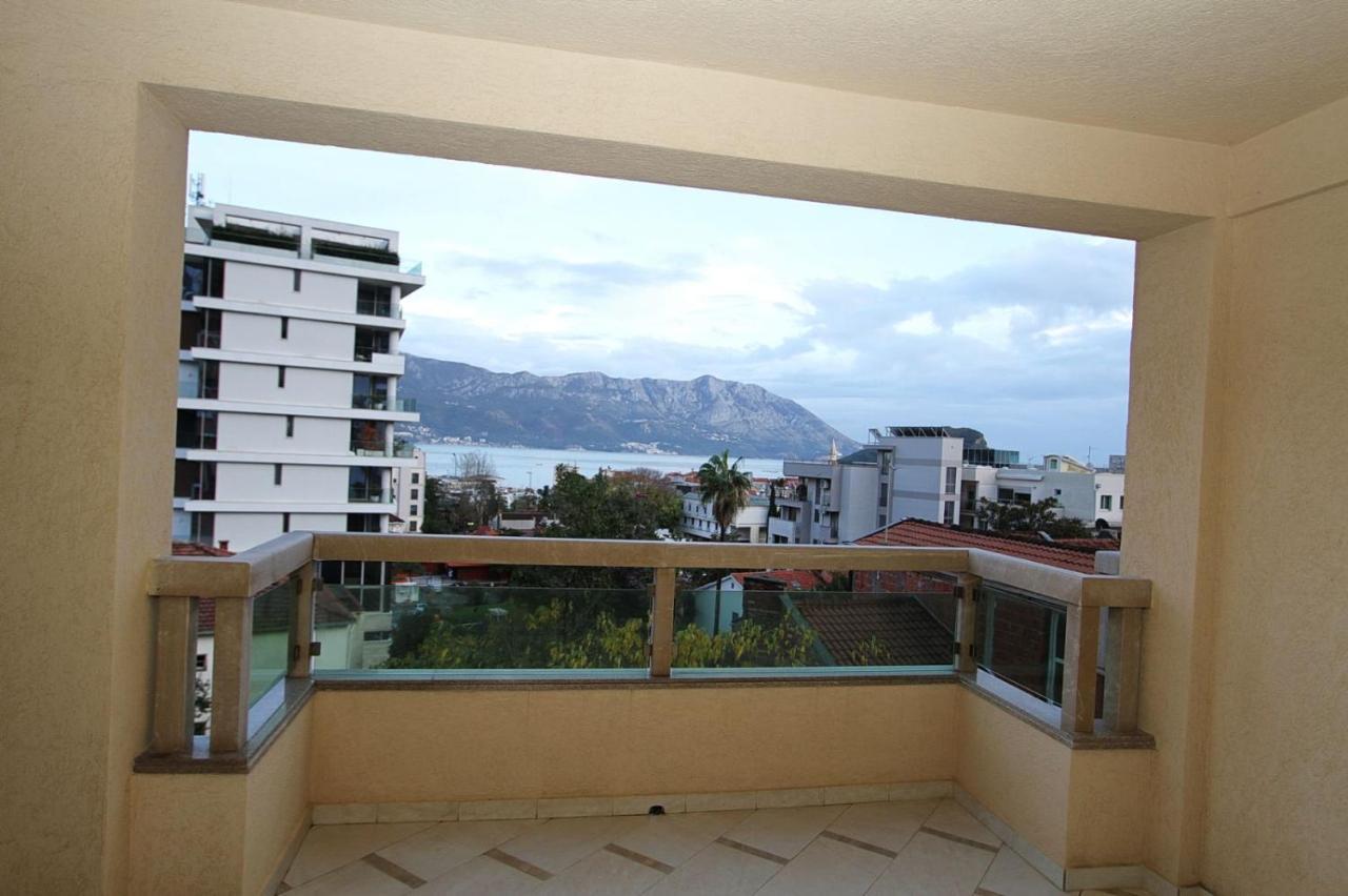 Luxury Apartment Big Blue 부드바 외부 사진