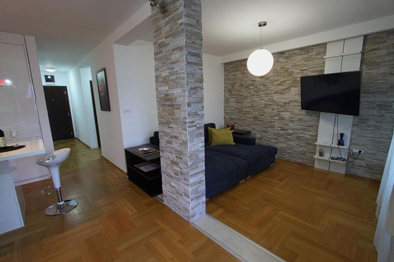Luxury Apartment Big Blue 부드바 외부 사진